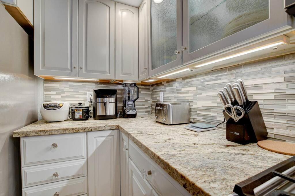 Beautiful 5Br W/King Beds, Pool & Hot Tub, Games Βίλα Λας Βέγκας Εξωτερικό φωτογραφία